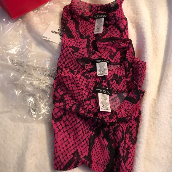 💕Fuchsia animal print bodysuit💕 - Picture 3 of 3